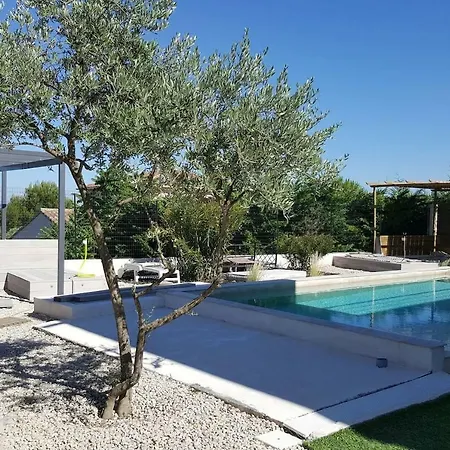 Beau T1 Bis Moderne Climatise * Villeneuve-lès-Avignon